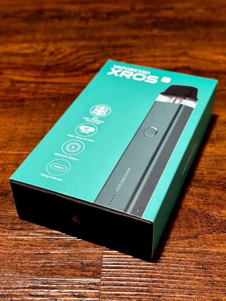 Vaporesso XROS2 box with product image and specifications