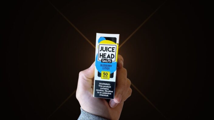 Juice Head Nicotine Salt Review: Blueberry Lemon